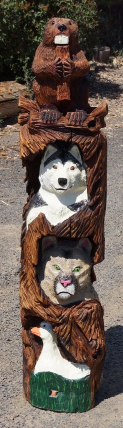 5' Mascot Totem Pole